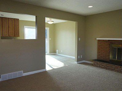 5th image of 528 E Cottage Ave