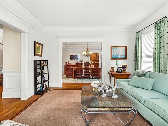 5th image of 52 Longacre Rd
