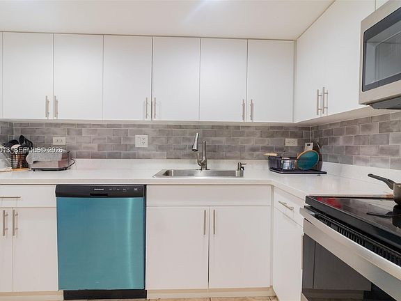 4th image of 251 174th St APT 808