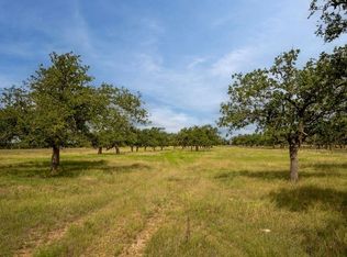 1826 Fm 2323, Fredericksburg, TX 78624