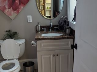 49 3rd St #2, Troy, NY 12180