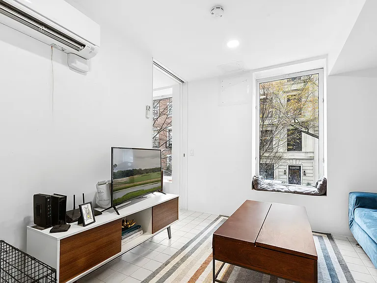 22 E 81st St #1 — Photo 8