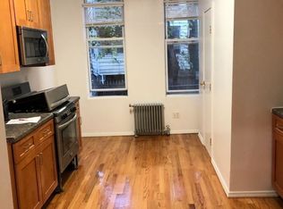 625 Humboldt St APT 1L, Brooklyn, NY 11222