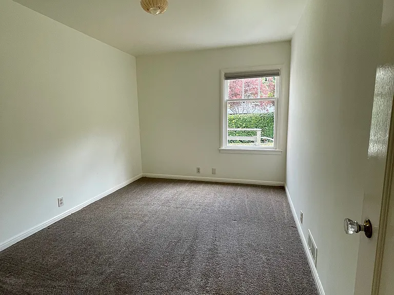 3rd bedroom.