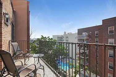 Sold by Citi Habitats