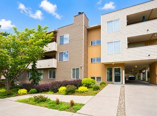 2418 NW 57th St APT 405, Seattle, WA 98107