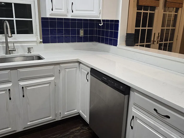 519 Beacon Hill Ter — Photo 14