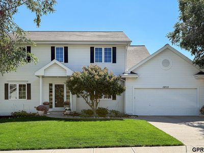 19703 Pine St, Omaha, NE, 68130