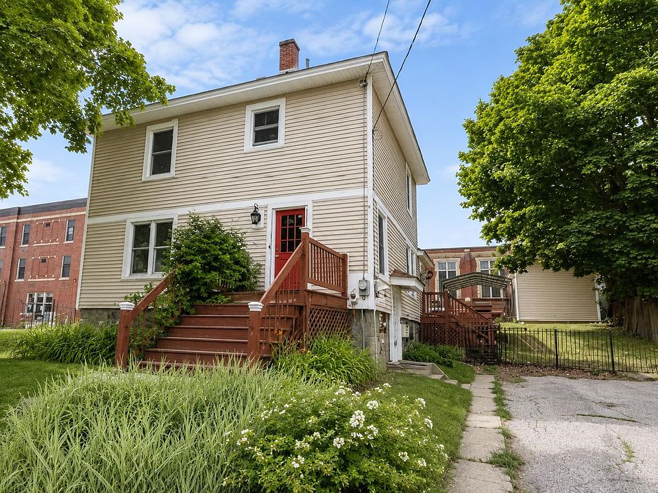 1st image of 213 Hillside Avenue