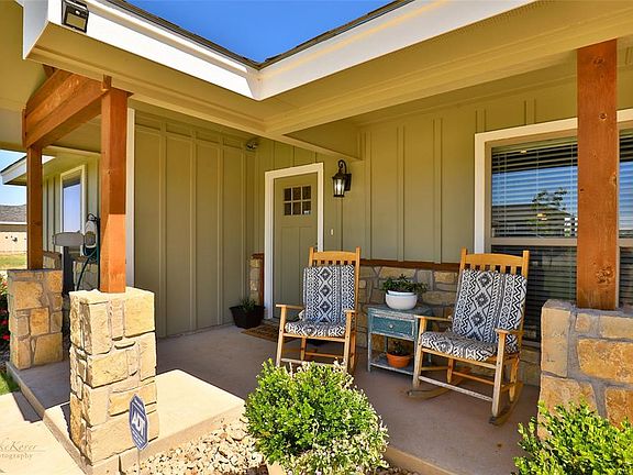 4th image of 226 Foxtrot Ln