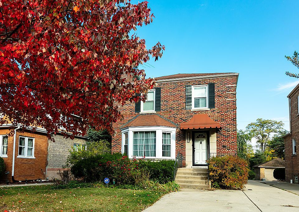 1st image of 10829 S Longwood Dr