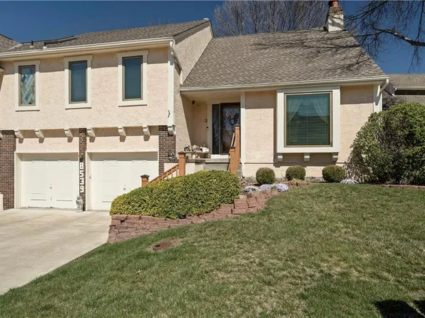 8539 Westgate St, Lenexa, KS 66215