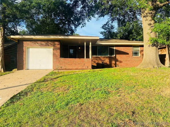 712 Yale Dr, Bartlesville, OK 74006