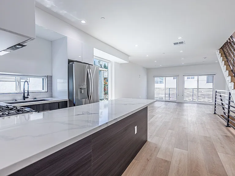 11311 Collins St — Photo 80