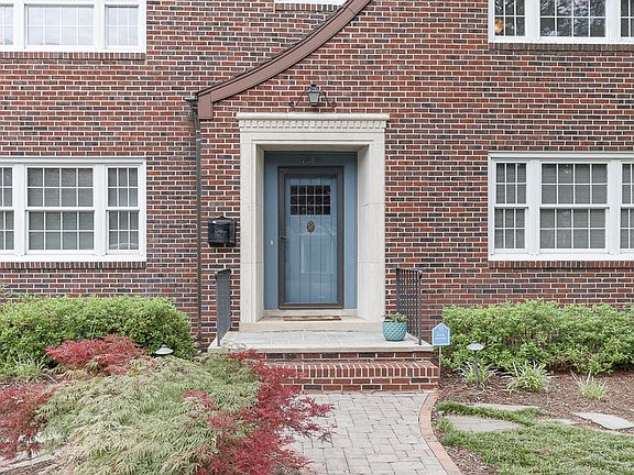 5th image of 7604 Gleneagles Rd