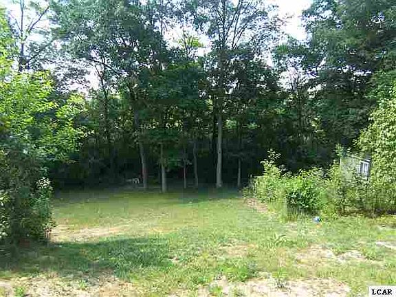 4th image of 2120 Lakeview Dr