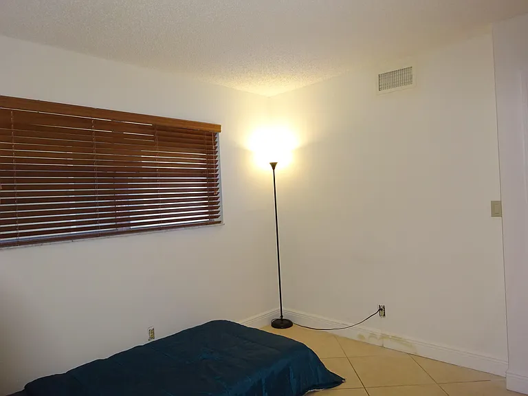 605 S State Road 7 #2D — Photo 33