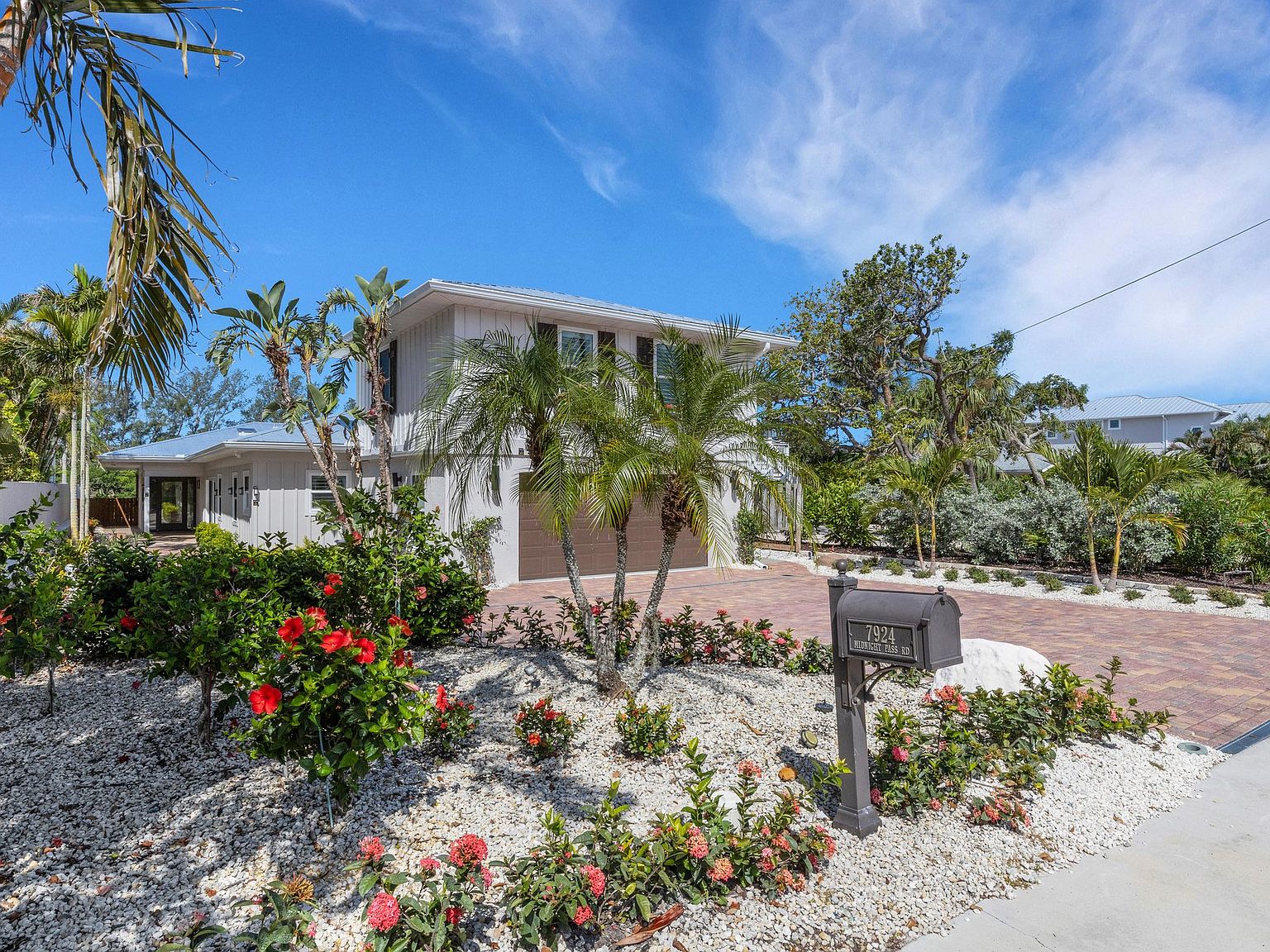 7924 Midnight Pass Rd, Sarasota, FL 34242 | Zillow