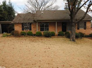 47 Pine Manor Dr, Little Rock, AR 72207