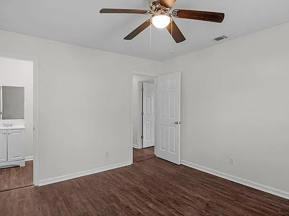 509 Ashmore Rd — Photo 13