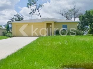 1233 Huntington St, North Port, FL 34288