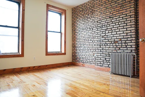 241 Stockholm St #3L Photo 1