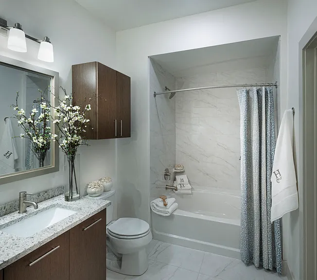 Luxe at Alewife — Photo 29