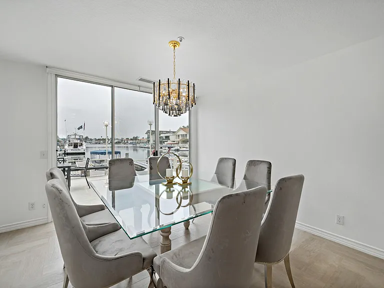 3972 Humboldt Dr — Photo 18