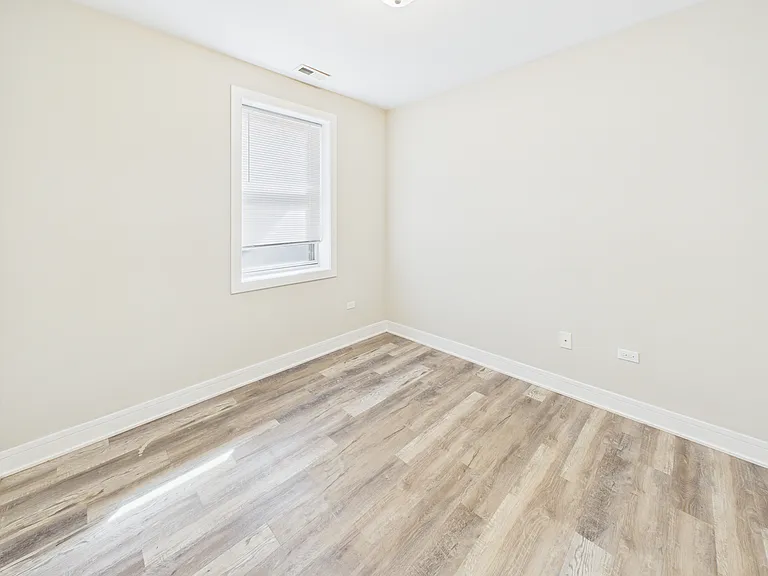 6622 S University Ave #1 — Photo 18