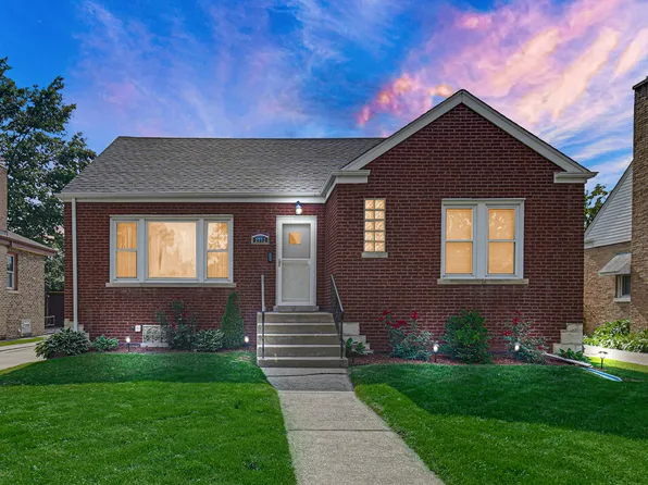 2312 S 6th Ave, North Riverside, IL 60546