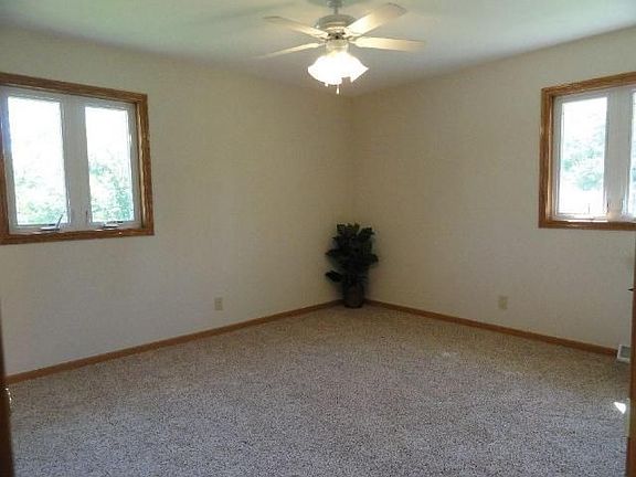4th image of 148 Mayfair Dr