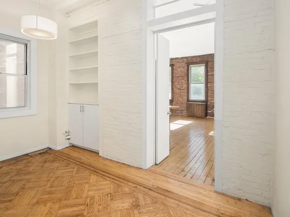 200 Sixth Avenue image 12 of 19