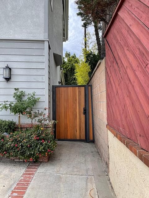 Private entry