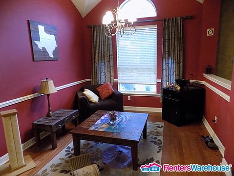 5th image of 1705 Todd Ln