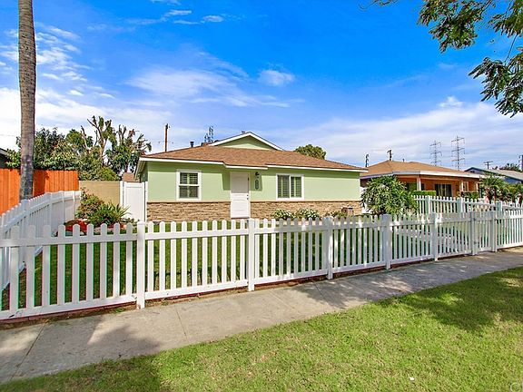 2nd image of 6021 Candlewood St