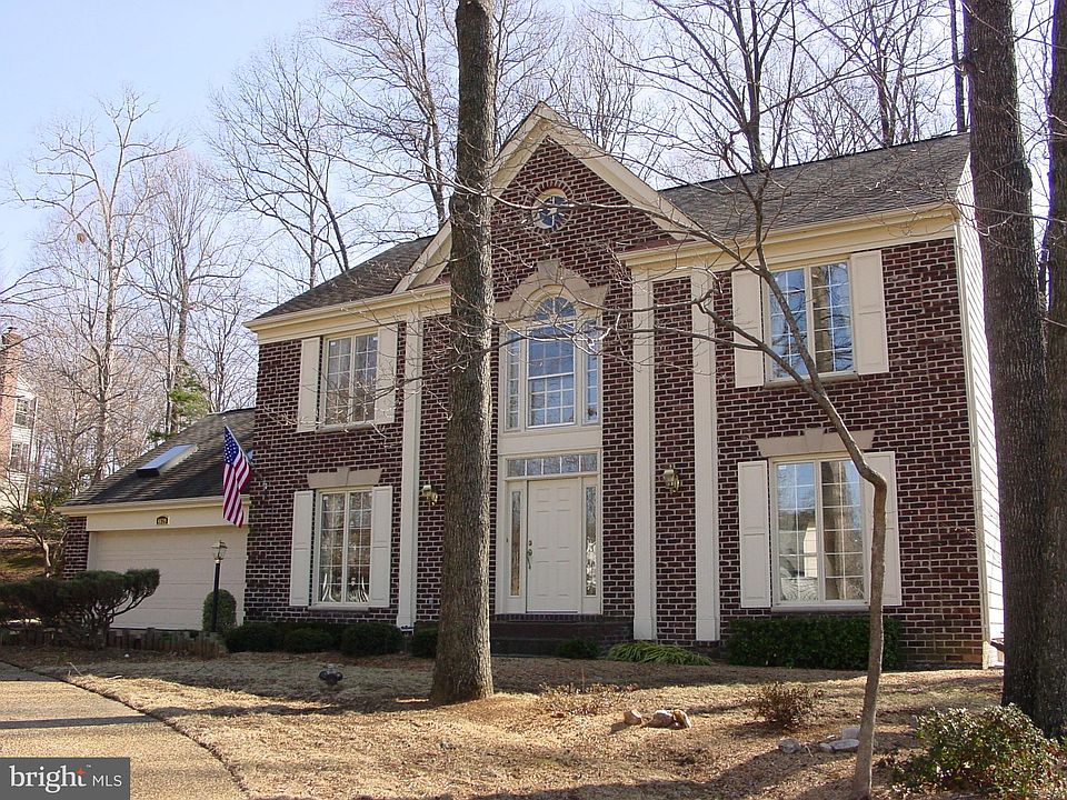 1st image of 4639 Holleyside Ct