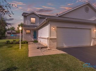 2253 Farm View Ct, Toledo, OH 43615