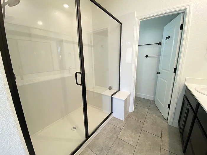 1419 Cheetah St — Photo 4