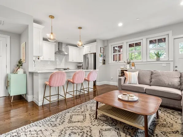 52-52 River St #R, Mattapan, MA 02126