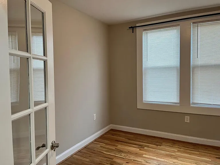 1800 Newton St NE #5 — Photo 4