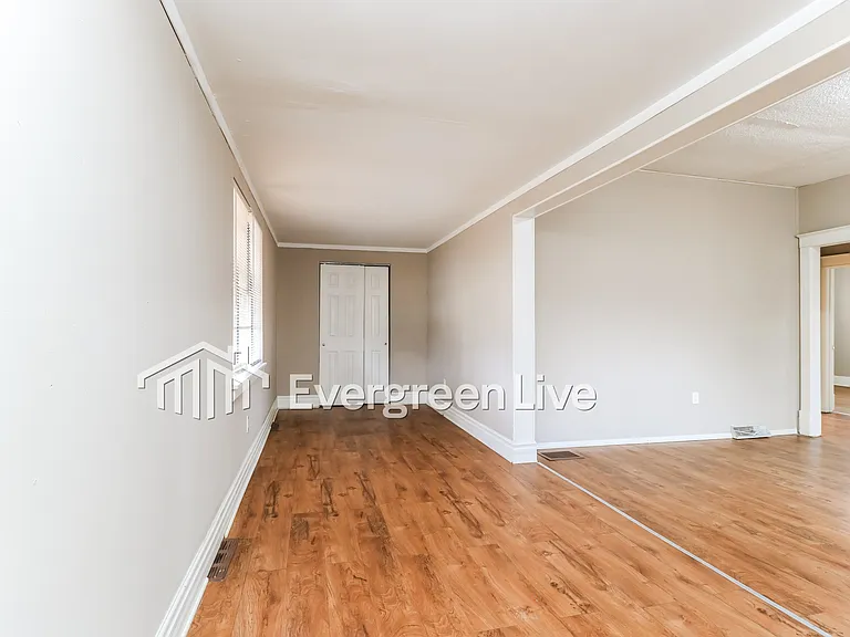 3533 Marshall Ave — Photo 2
