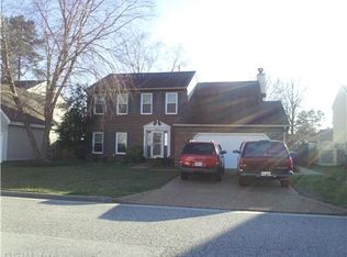864 Weyanoke Ln, Newport News, VA 23608