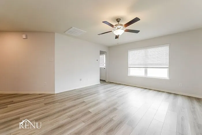 25353 Cypress Bend Dr — Photo 5