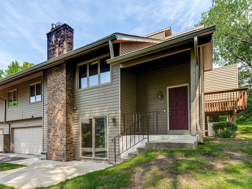 1st image of 5271 Ximines Ln N