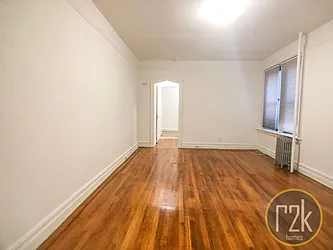 Rented by Realty 2000 Corp