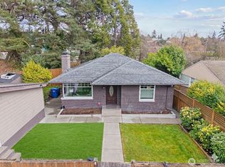 Pitner's Division Of Green Lake, Seattle, WA 98103