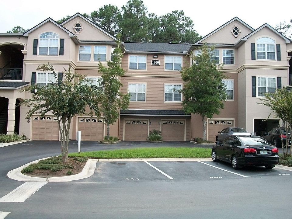 1st image of 13810 N Sutton Park Dr #1315