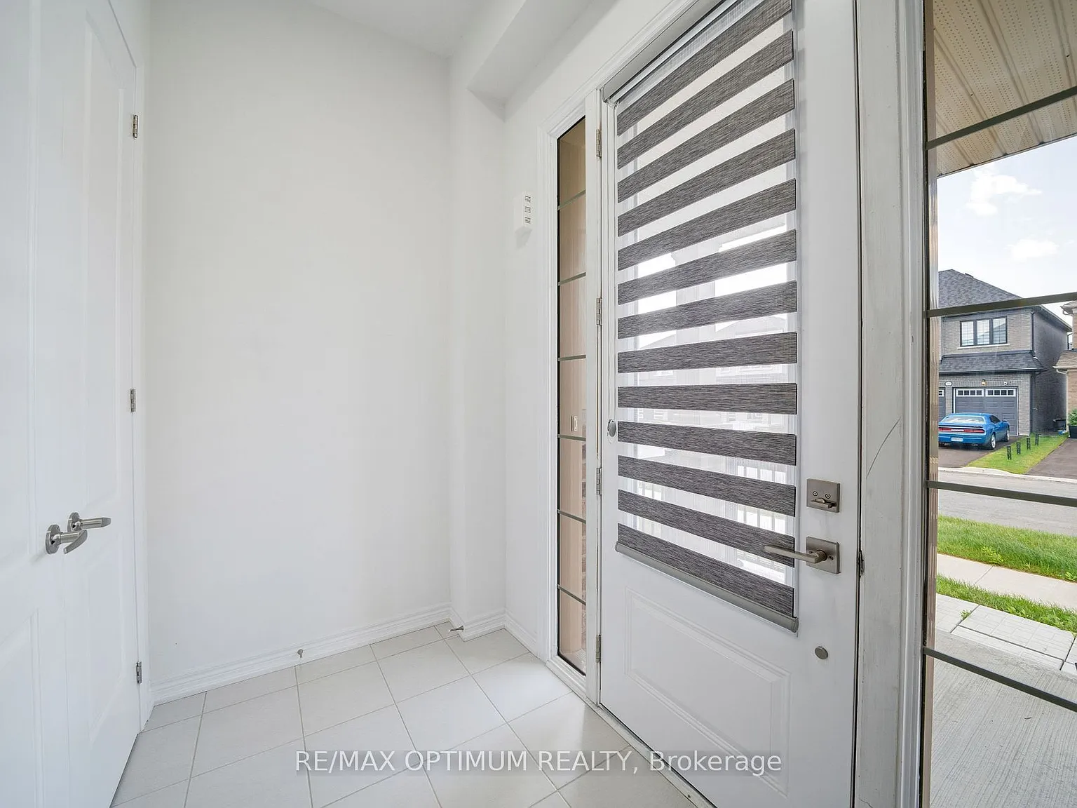 4 bed, $3,500 — Photo 3