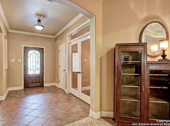 5th image of 531 Fossel Pass St