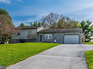 7987 Elizabethtown Rd, Elizabethtown, PA 17022